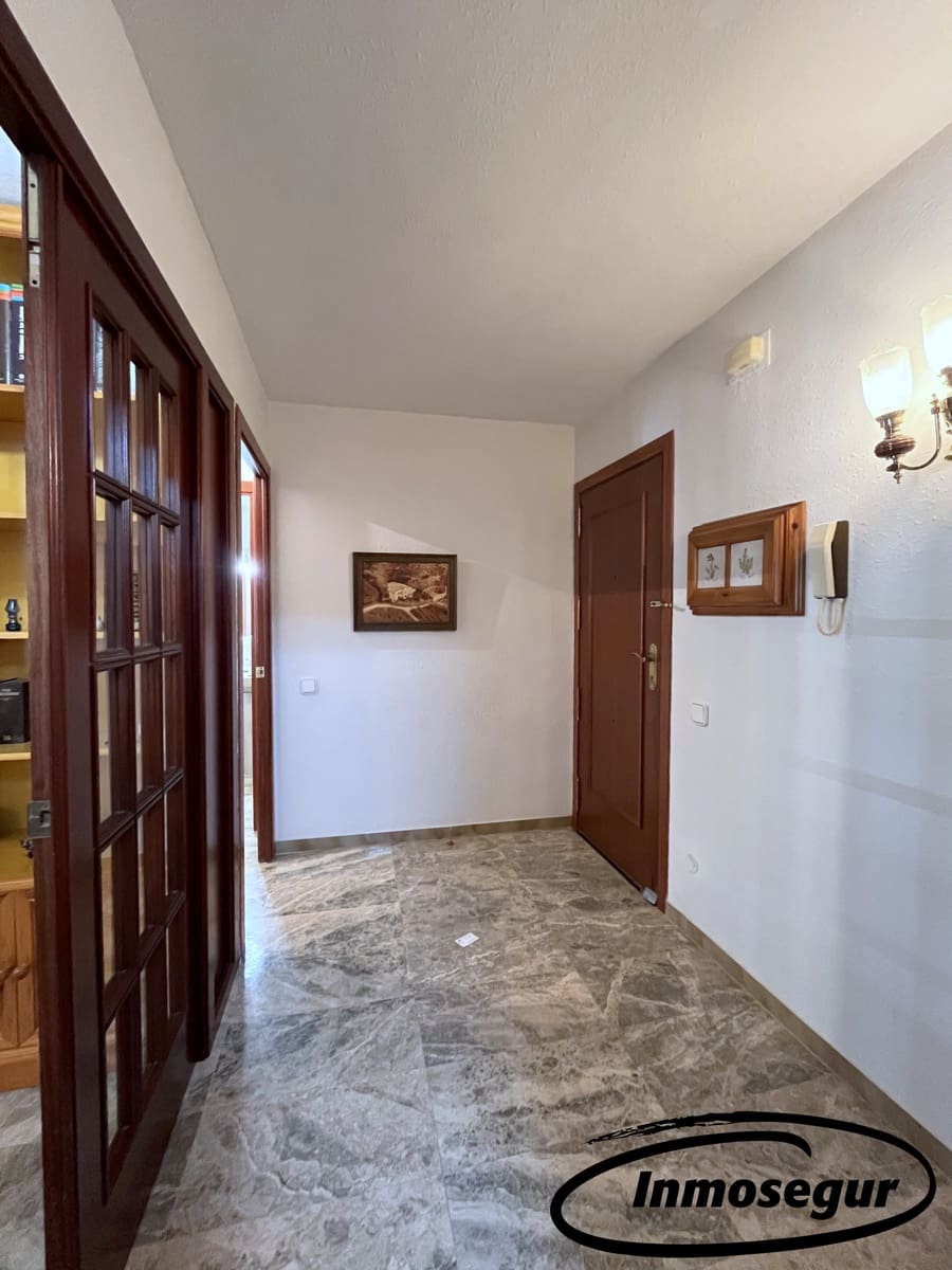 Piso de 2 habitaciones en Salou en venta con piscina - 215.000 € (Ref: 9799954)