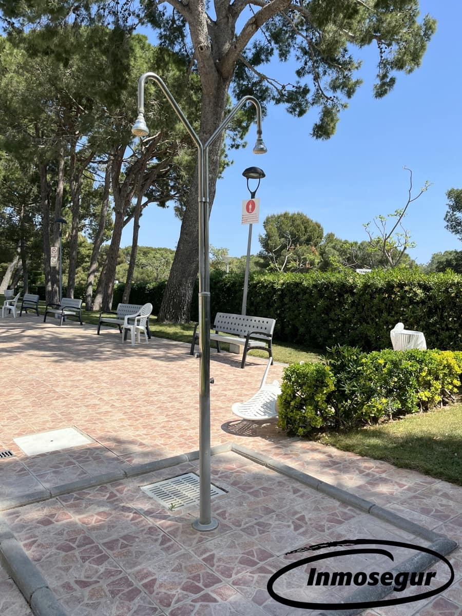 Piso de 2 habitaciones en Salou en venta con piscina - 215.000 € (Ref: 9799954)