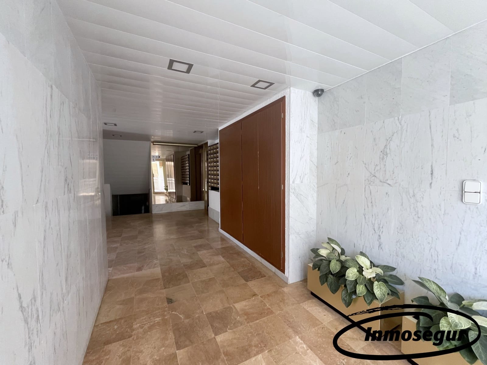 Piso de 2 habitaciones en Salou en venta con piscina - 215.000 € (Ref: 9799954)