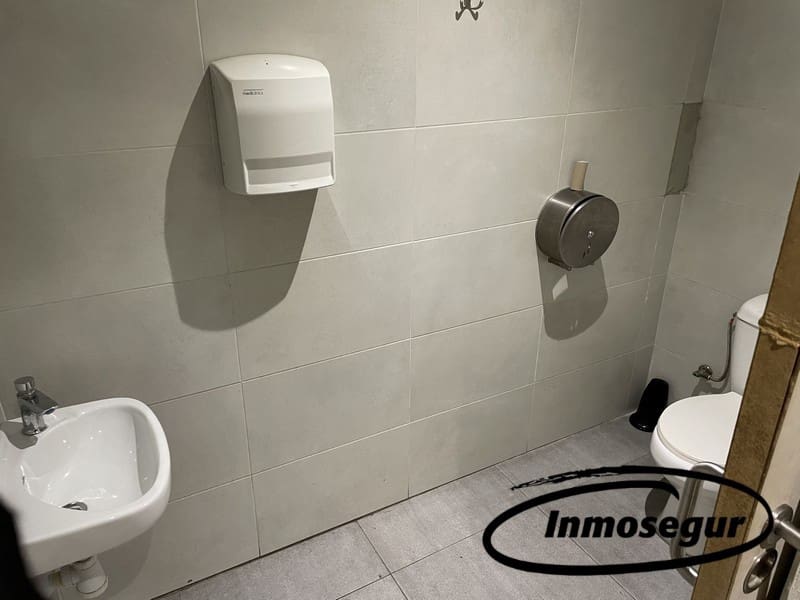 Gewerbe zu verkaufen in Salou - 165.000 € (Ref: 9844076)