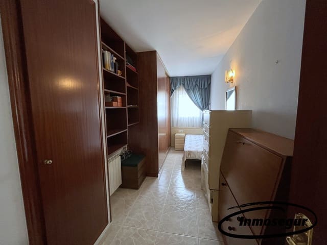 3 soveværelse Lejlighed til salg i Salou med swimmingpool garage - € 315.000 (Ref: 9844141)