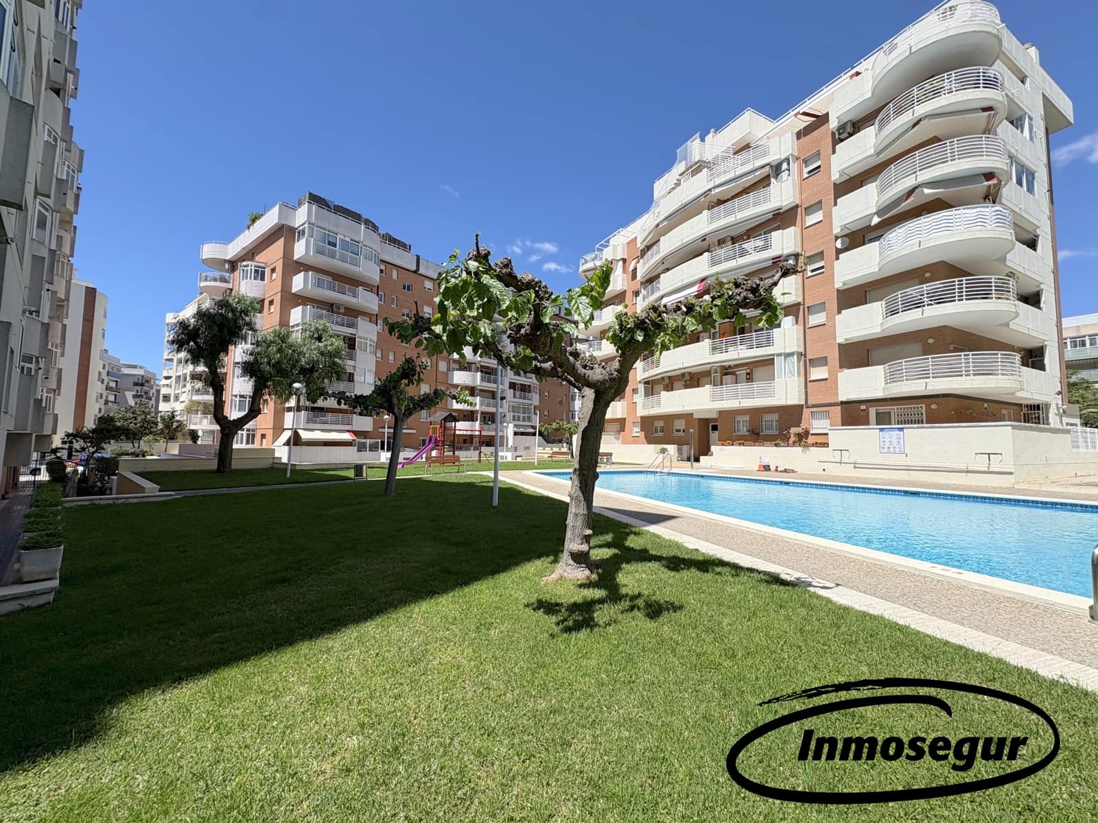 3 soveværelse Lejlighed til salg i Salou med swimmingpool garage - € 315.000 (Ref: 9844141)