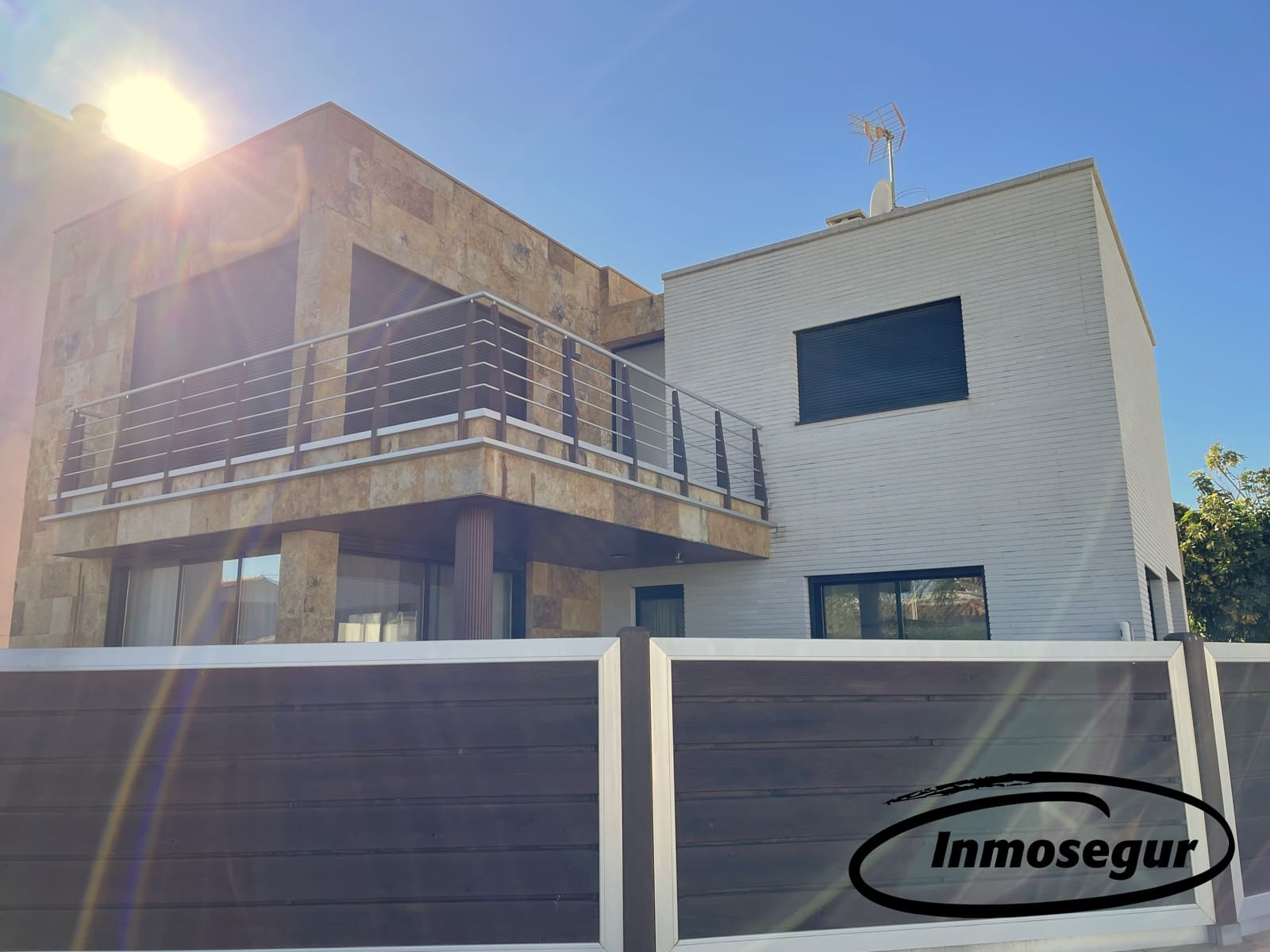 4 soveværelse Villa til salg i Cambrils med swimmingpool garage - € 545.000 (Ref: 9932378)