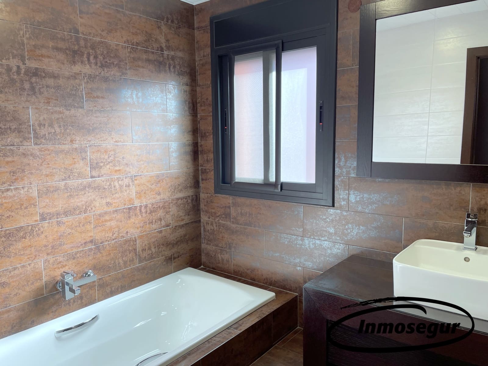 4 soveværelse Villa til salg i Cambrils med swimmingpool garage - € 545.000 (Ref: 9932378)