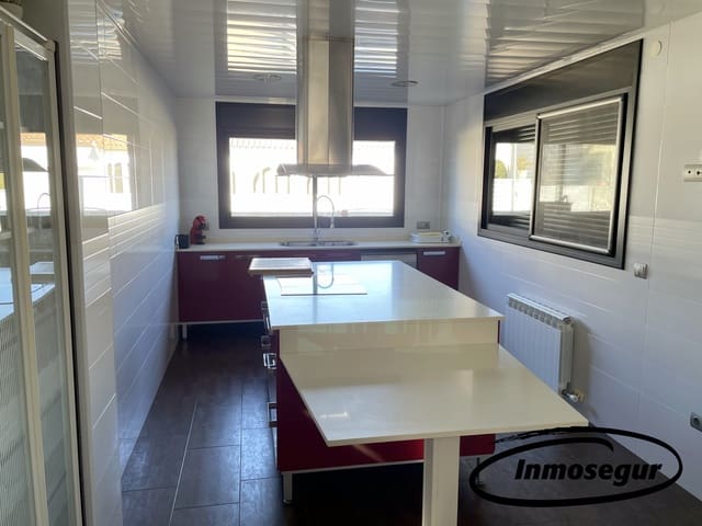 4 soveværelse Villa til salg i Cambrils med swimmingpool garage - € 545.000 (Ref: 9934782)