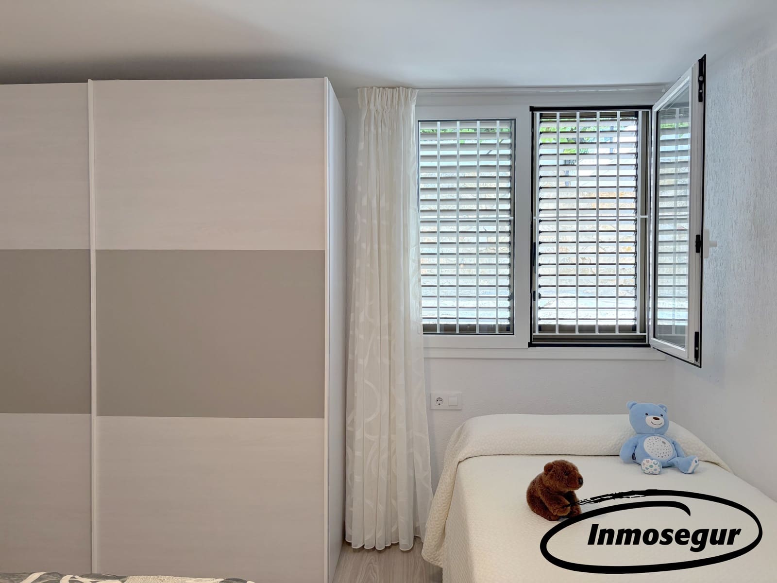 1 sypialnia Apartament przy plaży na sprzedaż w Salou z basenem garażem - 165 000 € (Ref: 9944576)
