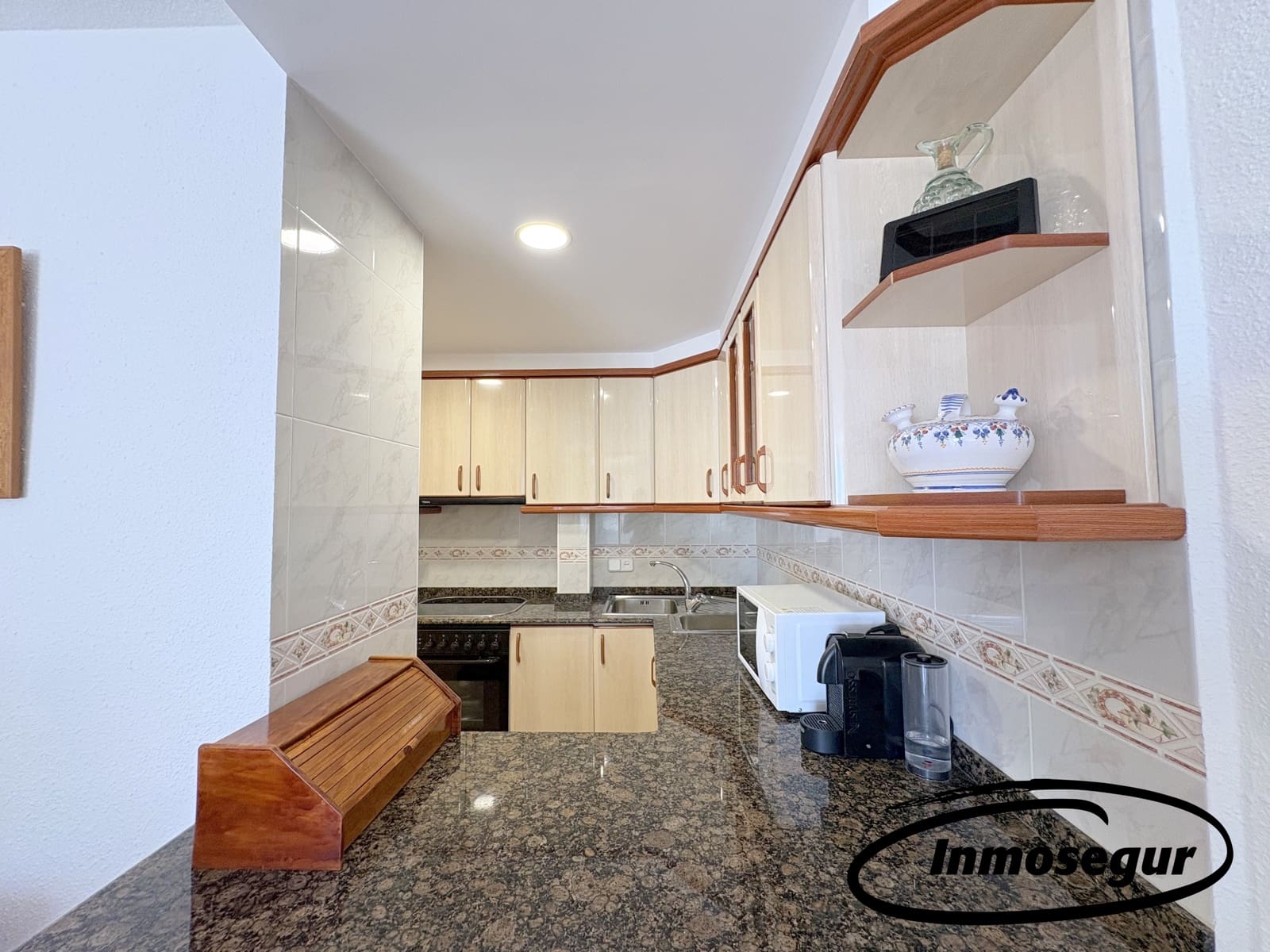1 slaapkamer Strandappartement te koop in Salou met zwembad garage - € 150.000 (Ref: 9946774)