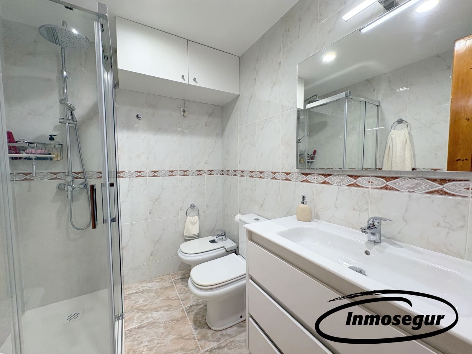 1 slaapkamer Strandappartement te koop in Salou met zwembad garage - € 150.000 (Ref: 9946774)