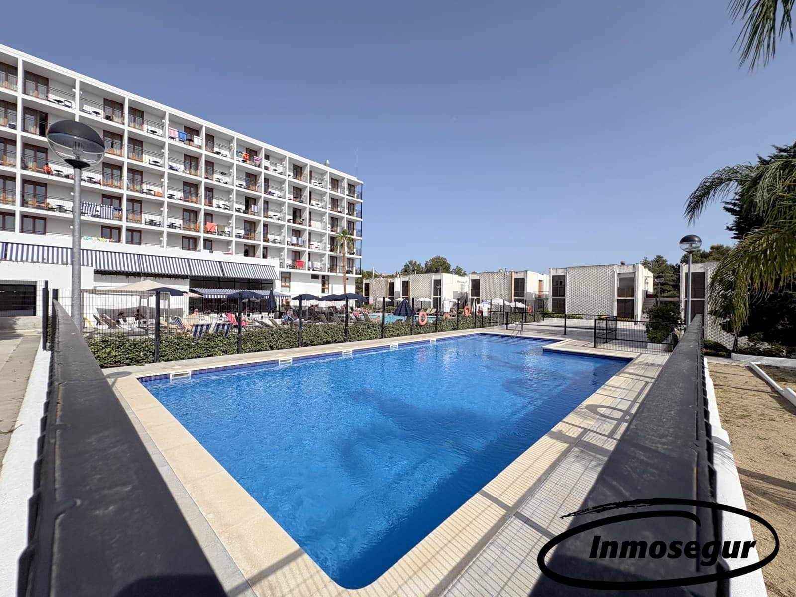 1 slaapkamer Strandappartement te koop in Salou met zwembad garage - € 150.000 (Ref: 9946774)