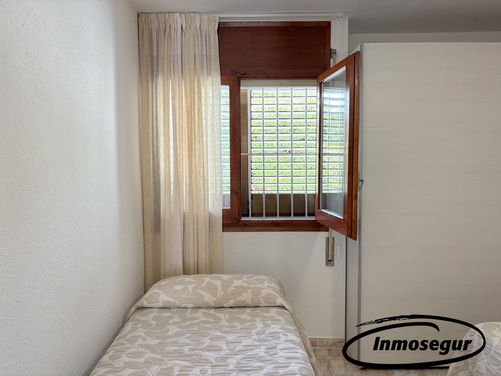1 slaapkamer Strandappartement te koop in Salou met zwembad garage - € 150.000 (Ref: 9946774)