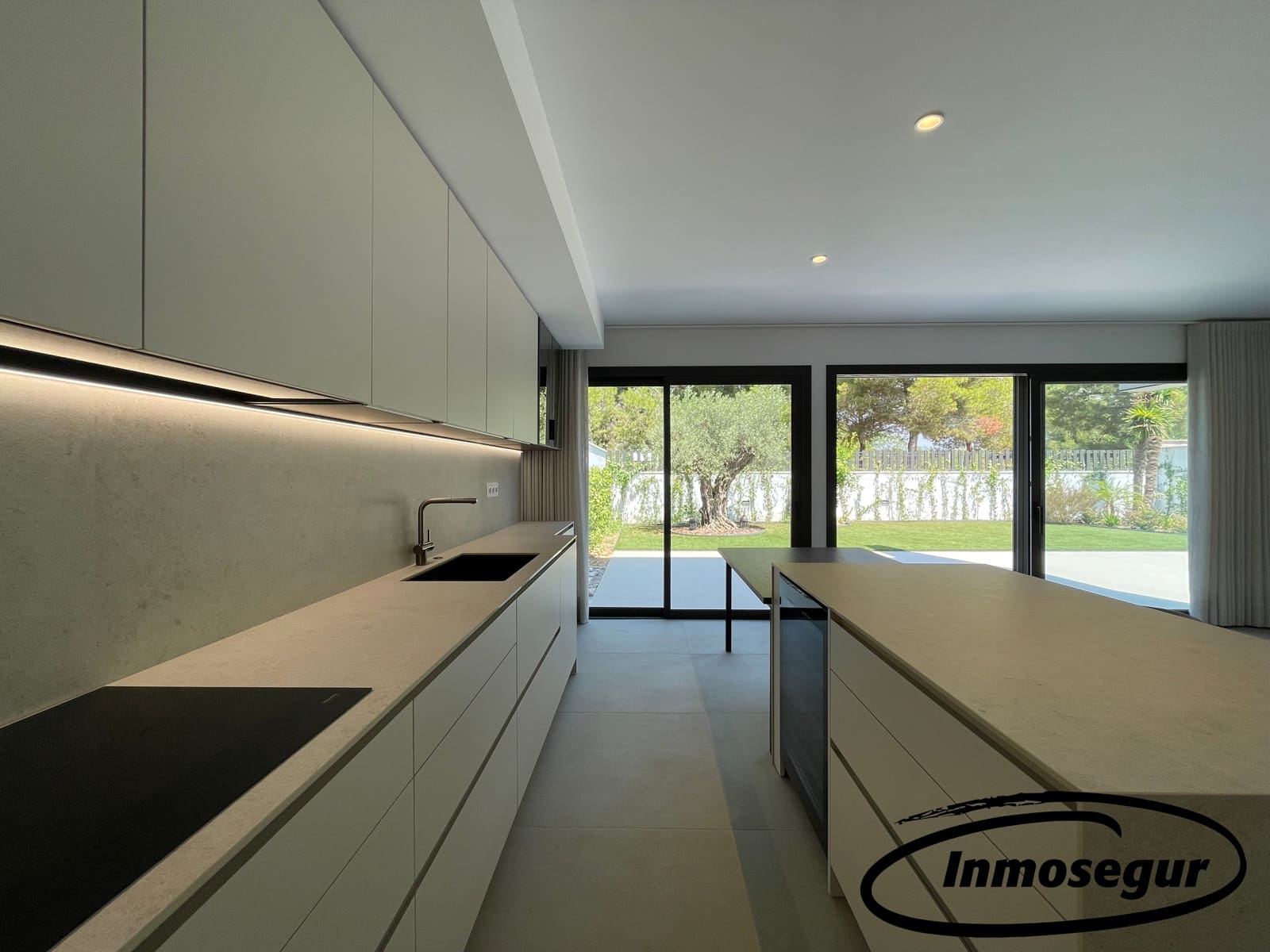 3 soveværelse Semi-Rækkehus til salg i Cambrils med garage - € 880.000 (Ref: 9983311)