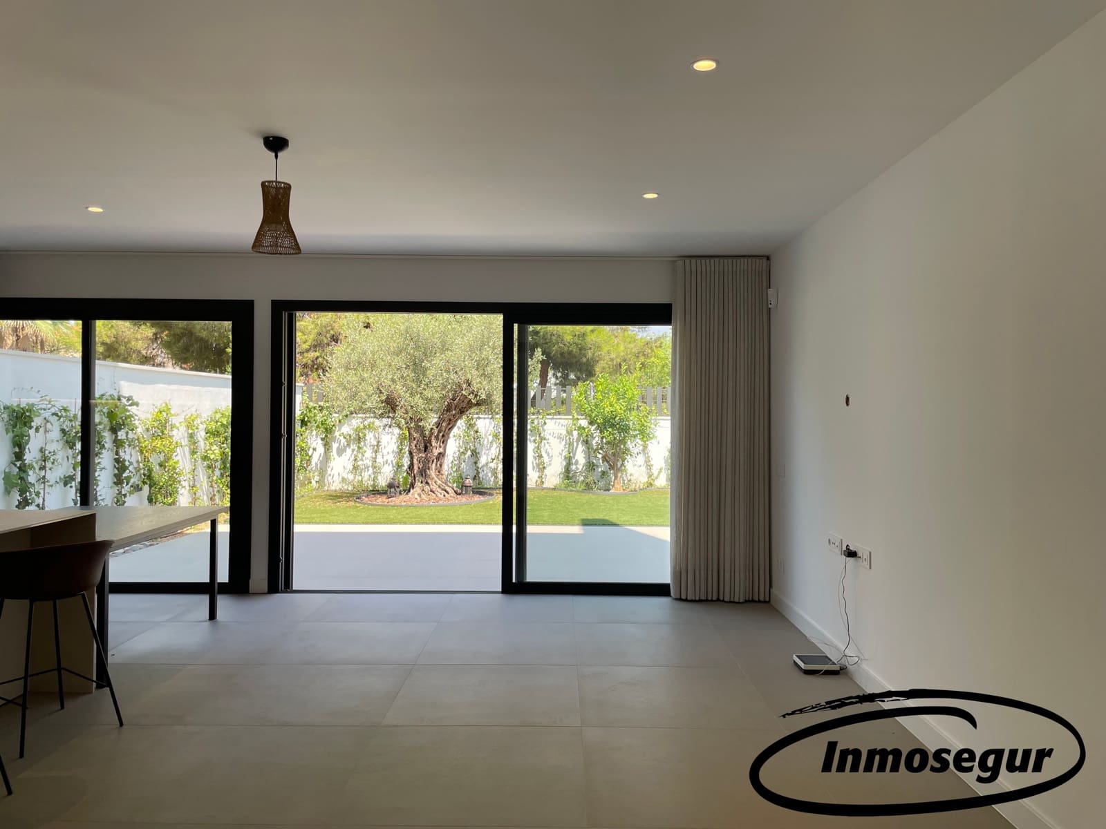 3 soveværelse Semi-Rækkehus til salg i Cambrils med garage - € 880.000 (Ref: 9983311)