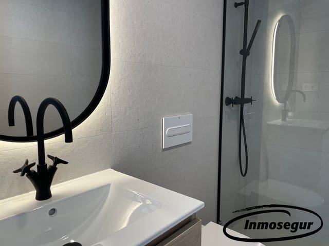 3 soveværelse Semi-Rækkehus til salg i Cambrils med garage - € 880.000 (Ref: 9983311)