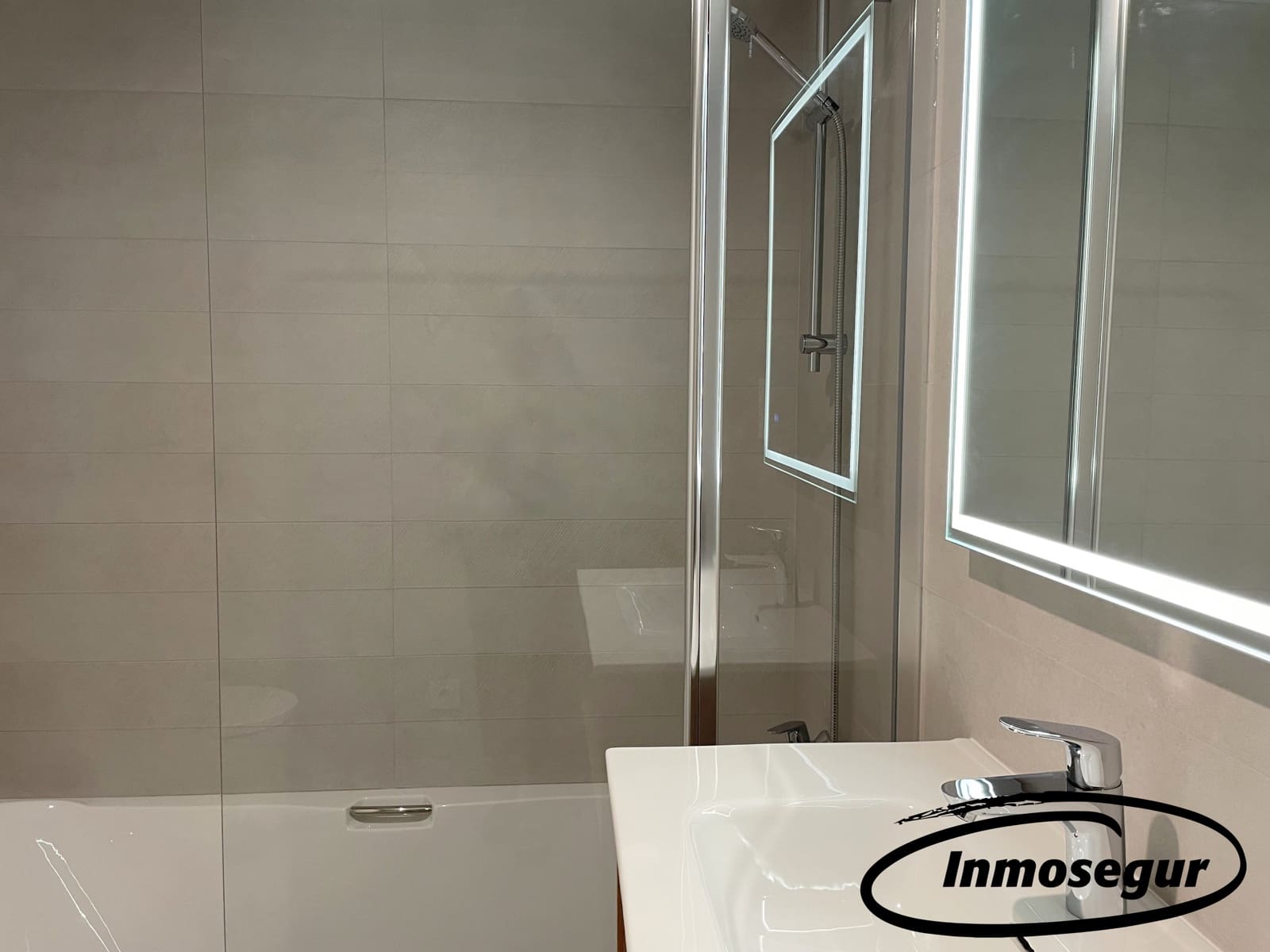 3 soveværelse Semi-Rækkehus til salg i Cambrils med garage - € 880.000 (Ref: 9983311)
