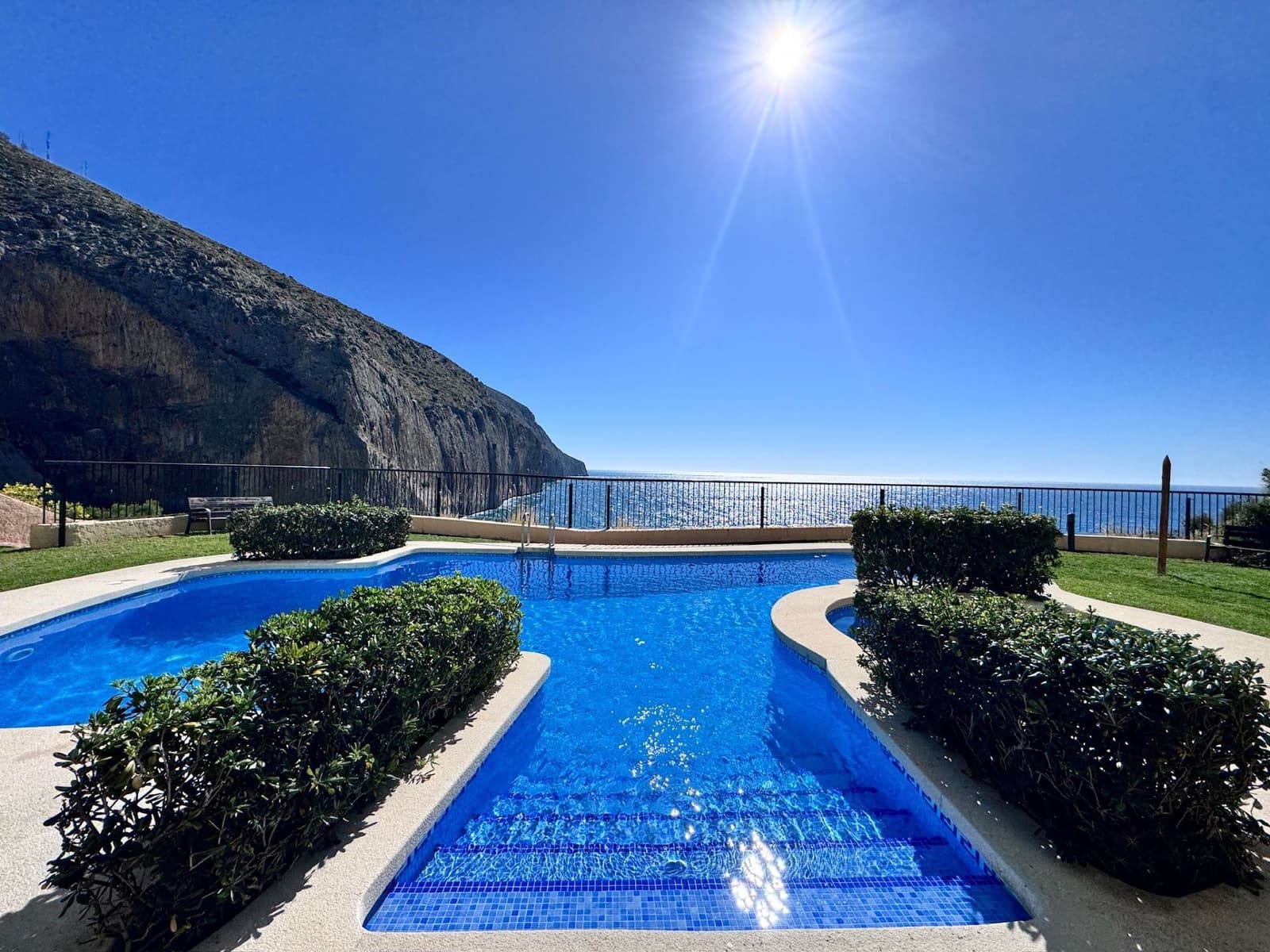 2 sypialnia Apartament na sprzedaż w Altea z basenem garażem - 595 000 € (Ref: 9807366)