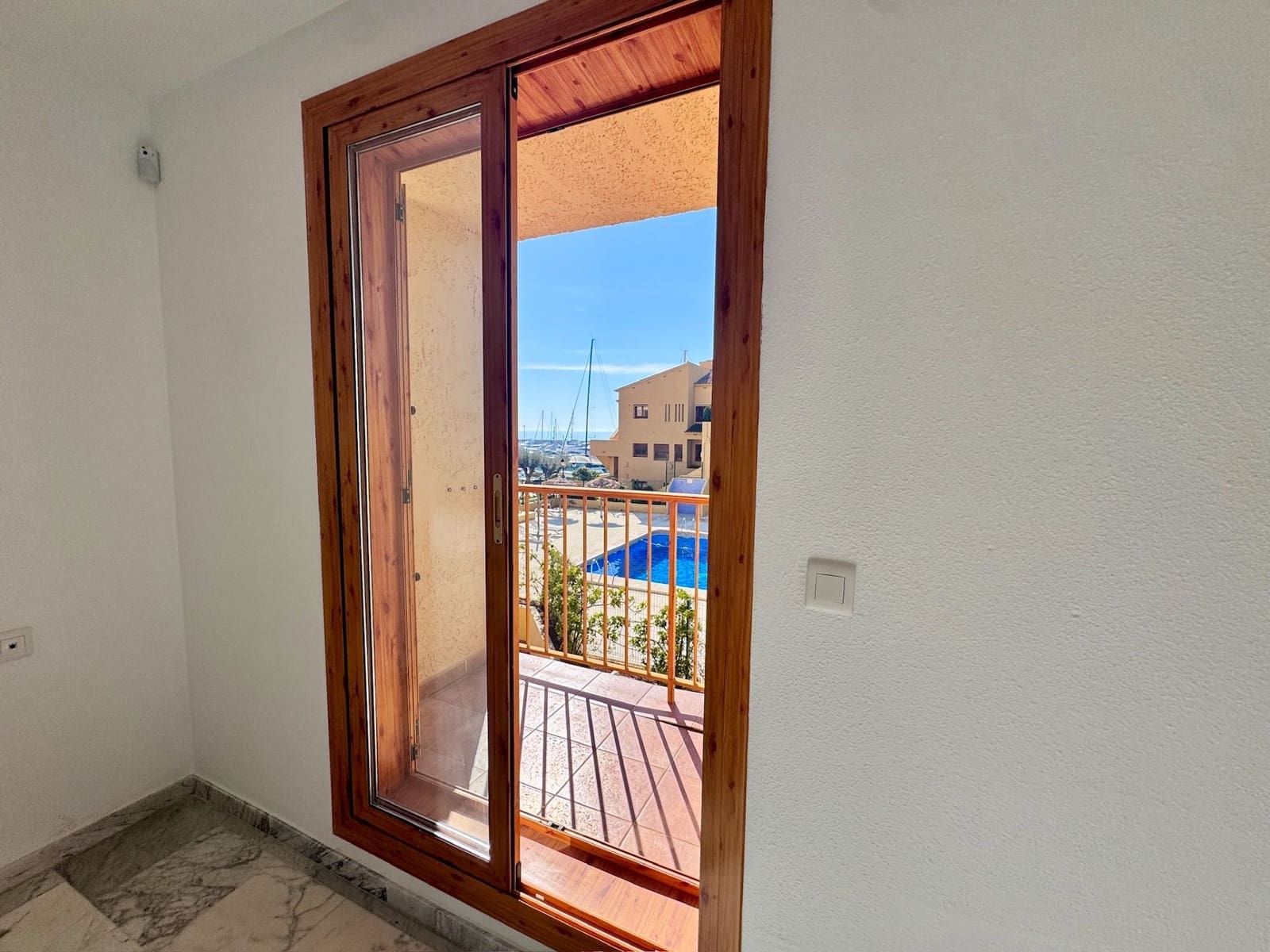2 bedroom Apartment for sale in Altea with pool garage - € 450,000 (Ref: 9807367)