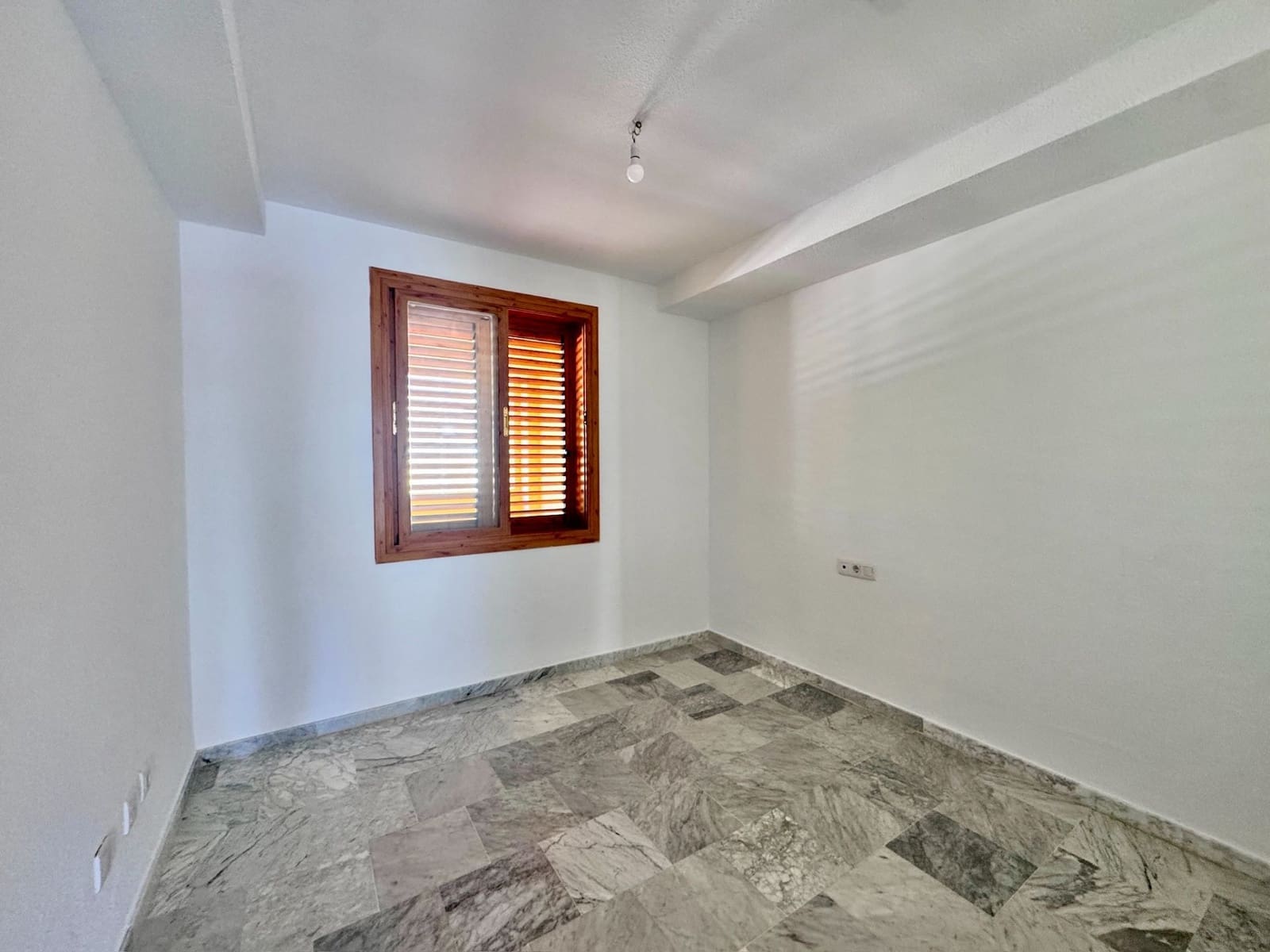 2 bedroom Apartment for sale in Altea with pool garage - € 450,000 (Ref: 9807367)