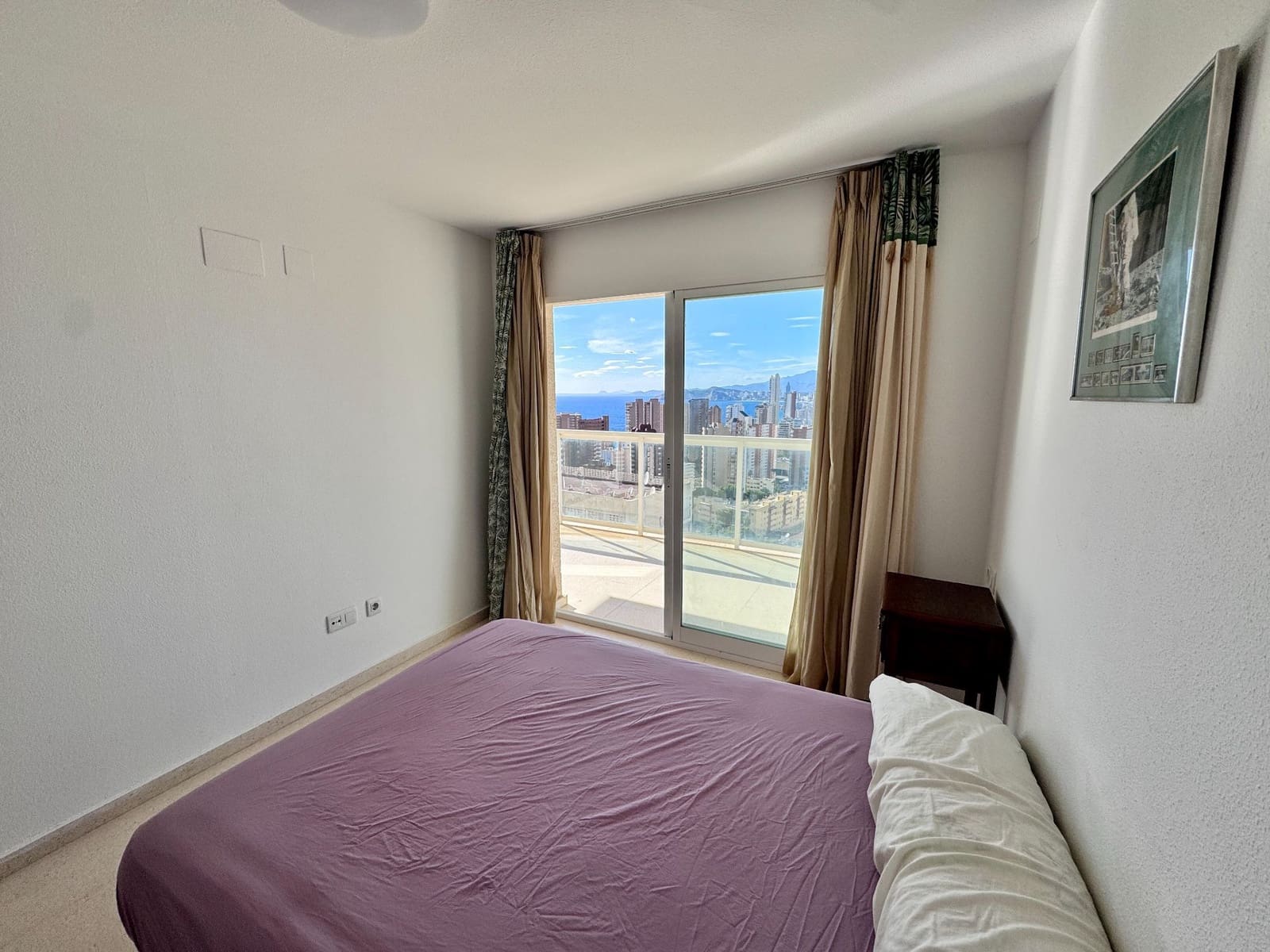 1 soverom Leilighet til salgs i Benidorm med svømmebasseng garasje - € 237 000 (Ref: 9807368)