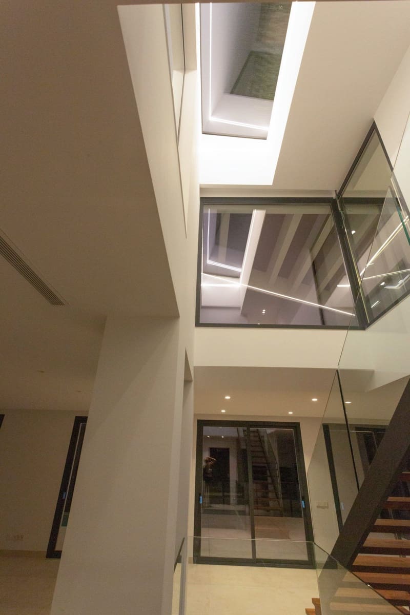 4 makuuhuone Huvila myytävänä paikassa Altea mukana uima-altaan 
autotalli - 1 700 000 € (Ref: 9807376)