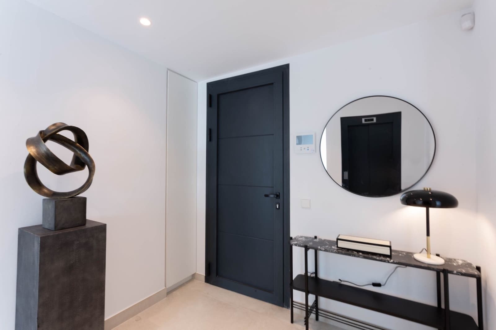 4 makuuhuone Huvila myytävänä paikassa Altea mukana uima-altaan 
autotalli - 1 700 000 € (Ref: 9807376)