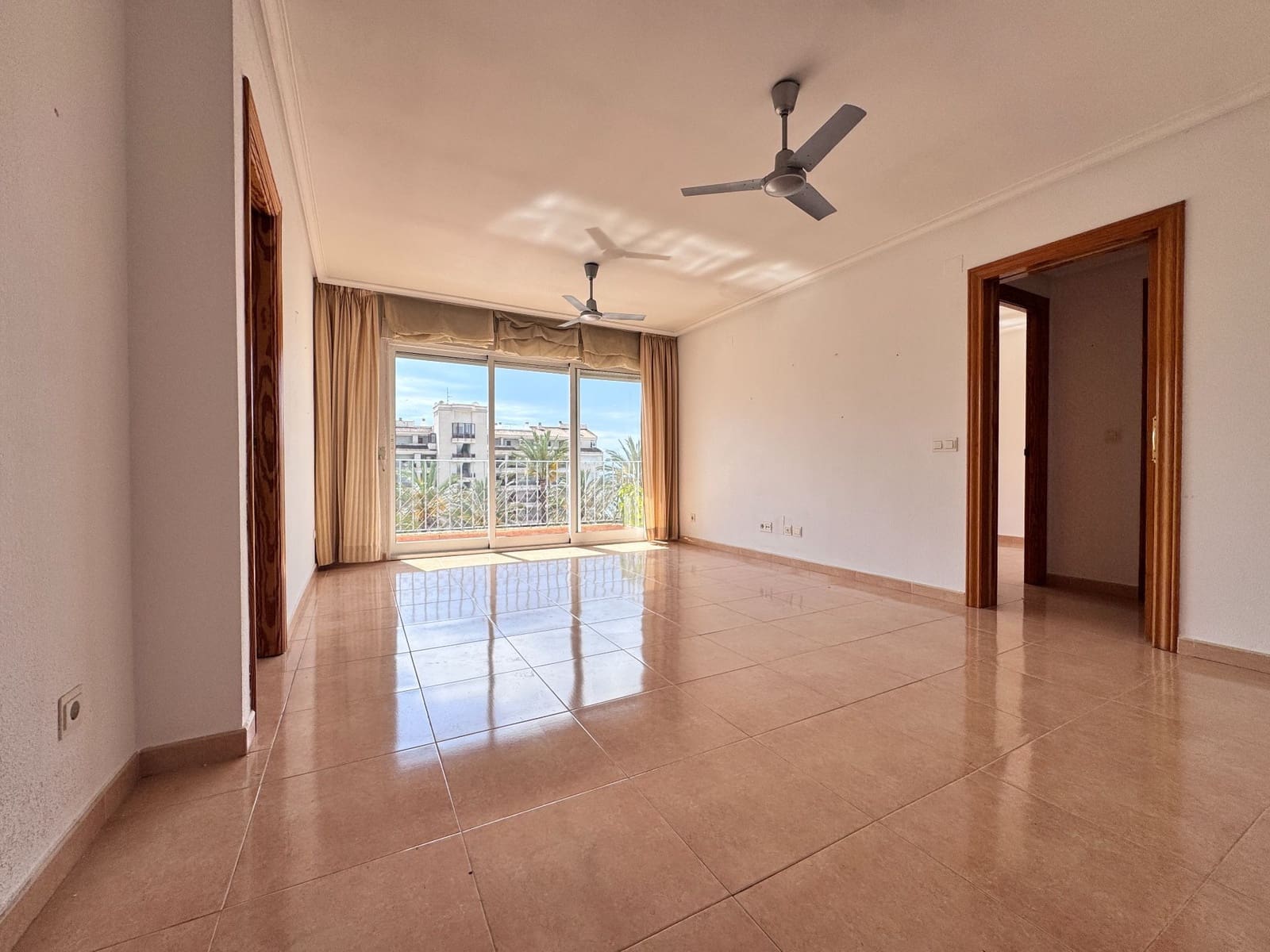 3 bedroom Apartment for sale in Altea with garage - € 389,500 (Ref: 9842675)