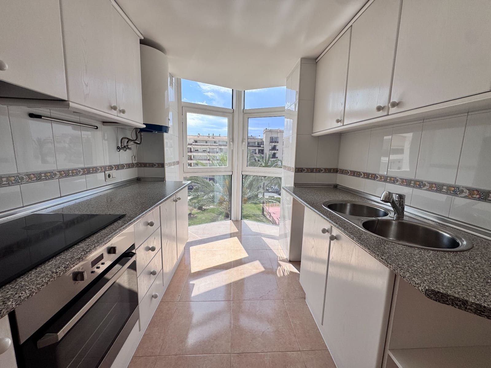 3 bedroom Apartment for sale in Altea with garage - € 389,500 (Ref: 9842675)