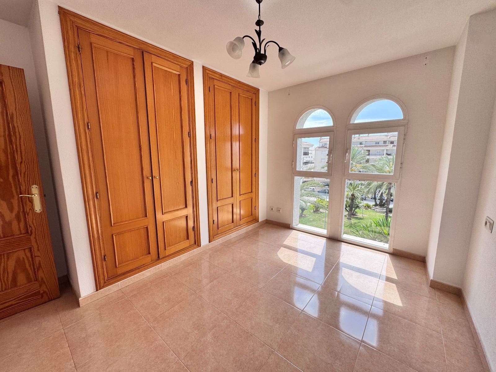 3 bedroom Apartment for sale in Altea with garage - € 389,500 (Ref: 9842675)