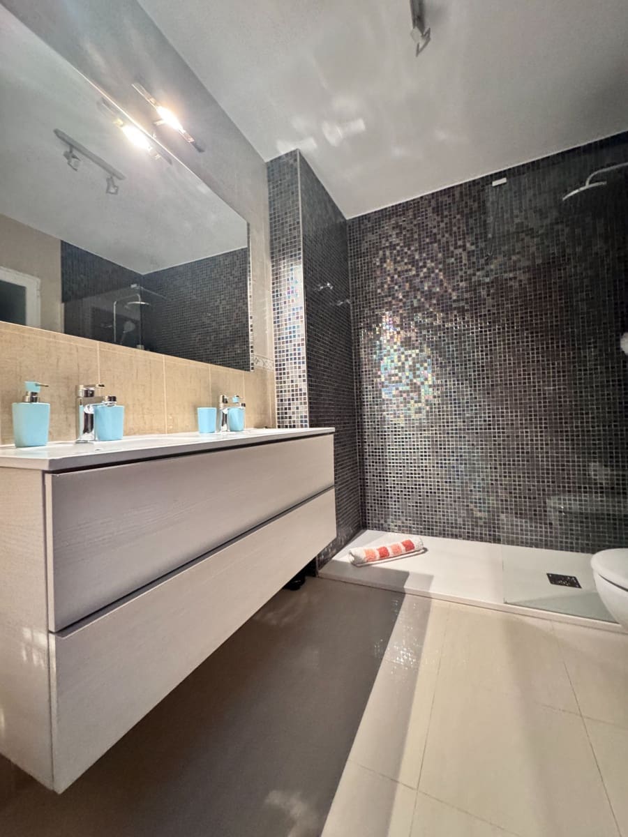 Chalet de 4 habitaciones en Altea en venta con piscina garaje - 1.200.000 € (Ref: 9903841)