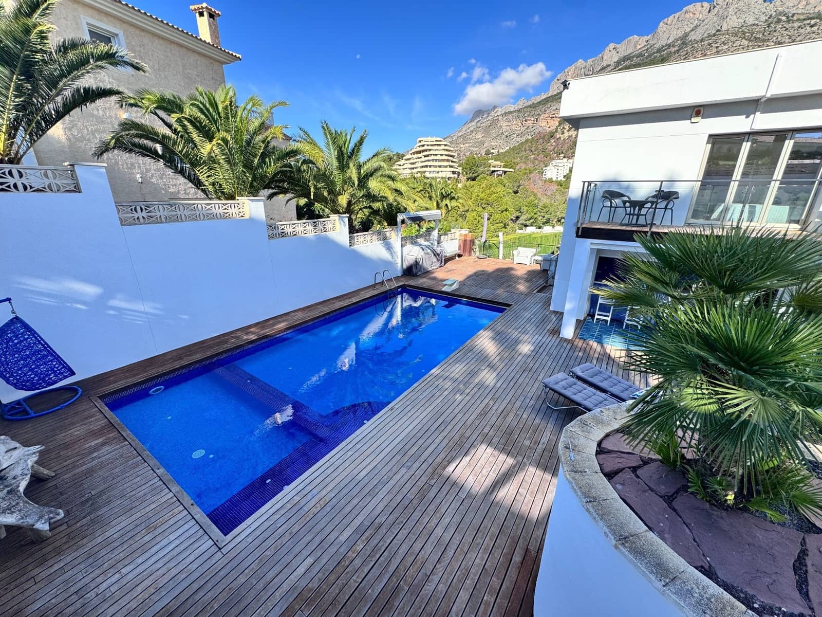 Chalet de 4 habitaciones en Altea en venta con piscina garaje - 1.200.000 € (Ref: 9903841)