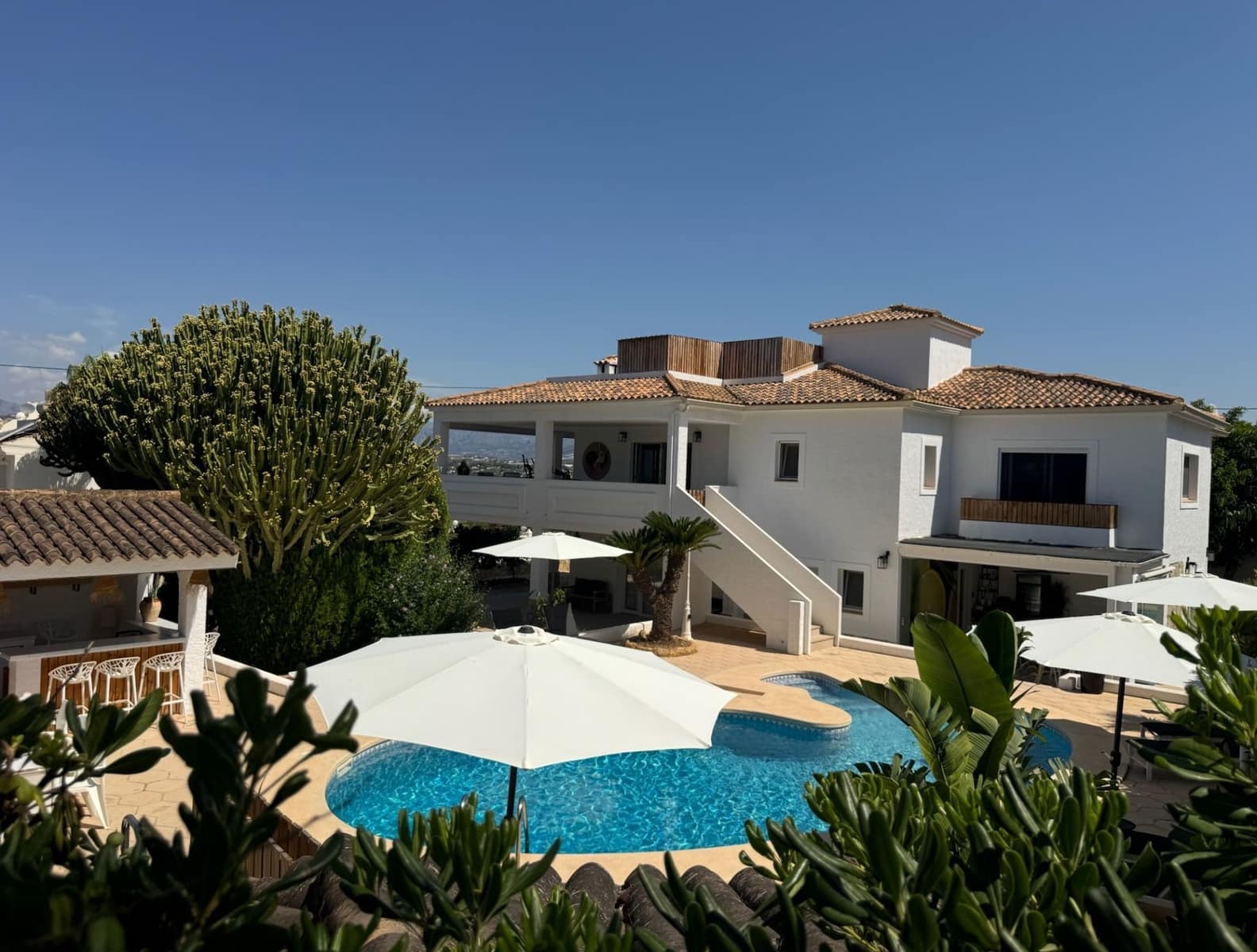 6 sovrum Villa till salu i Albir med pool garage - 1 795 000 € (Ref: 9952000)