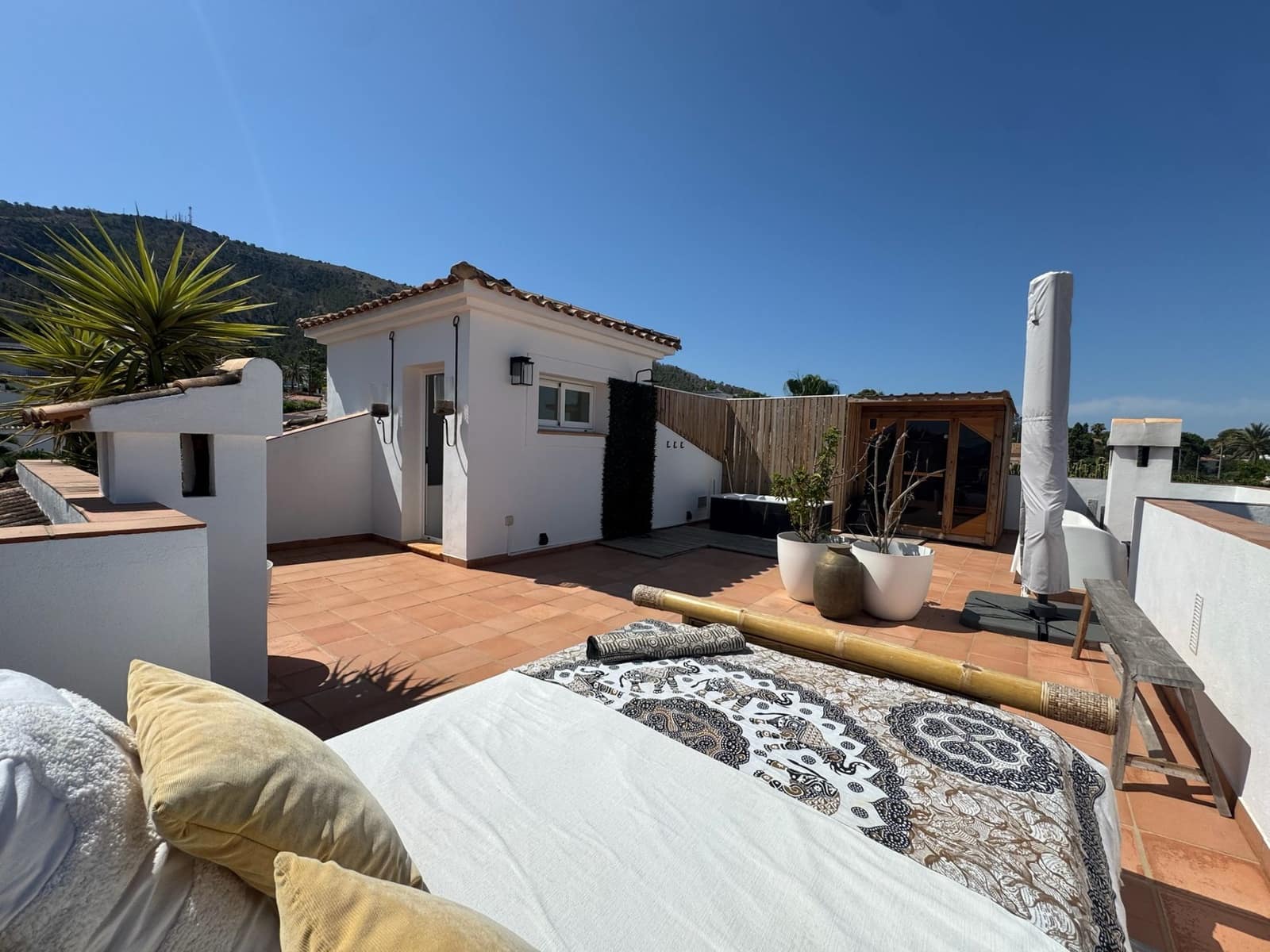 6 sovrum Villa till salu i Albir med pool garage - 1 795 000 € (Ref: 9952000)