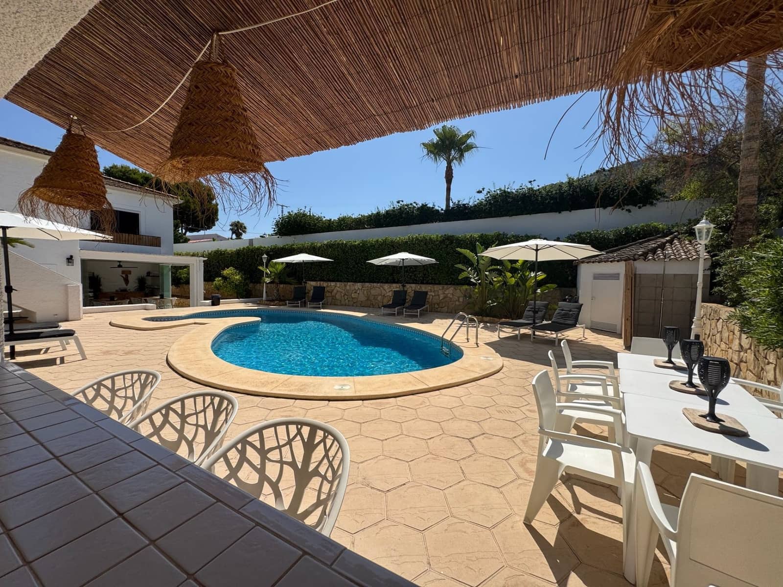6 sovrum Villa till salu i Albir med pool garage - 1 795 000 € (Ref: 9952000)