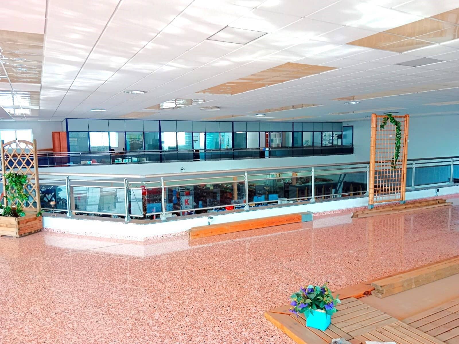 Commercial for rent in Benissa - € 2,500 (Ref: 10017032)