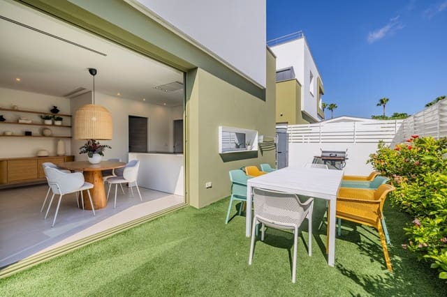 3 sypialnia Willa na sprzedaż w Dénia z basenem garażem - 499 000 € (Ref: 10054623)