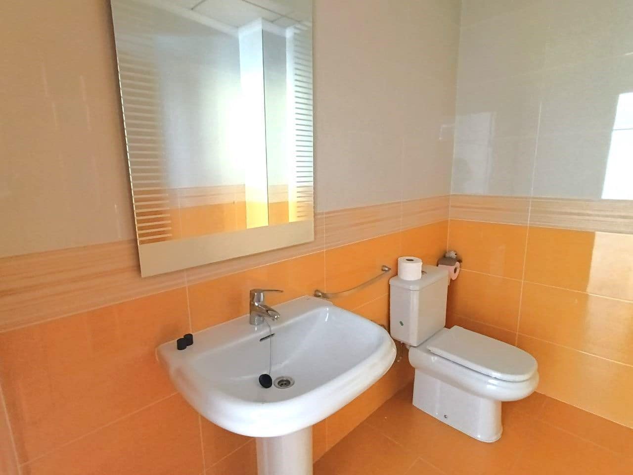 Comercial para arrendar em Benissa - 800 € (Ref: 10061247)