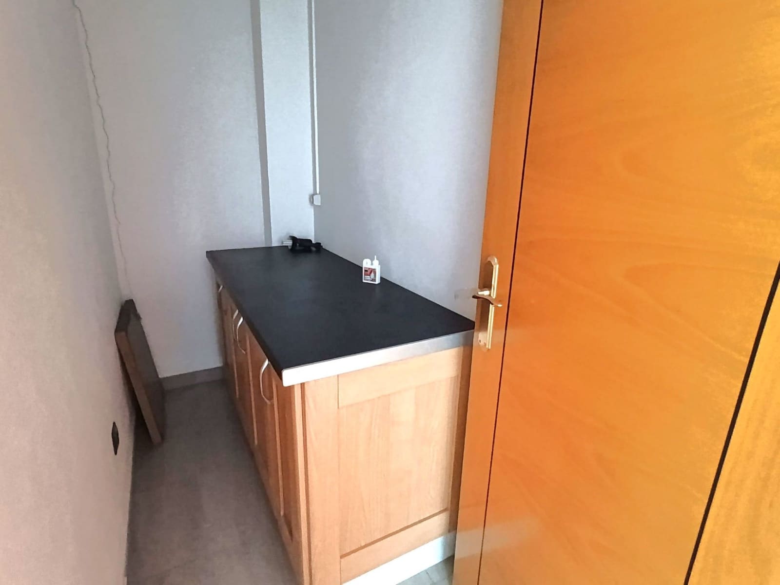 Comercial para arrendar em Benissa - 800 € (Ref: 10061247)