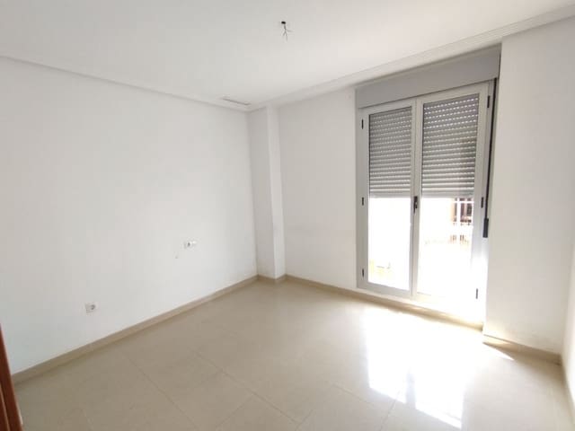 3 soveværelse Lejlighed til leje i Benissa med garage - € 750 (Ref: 10080373)