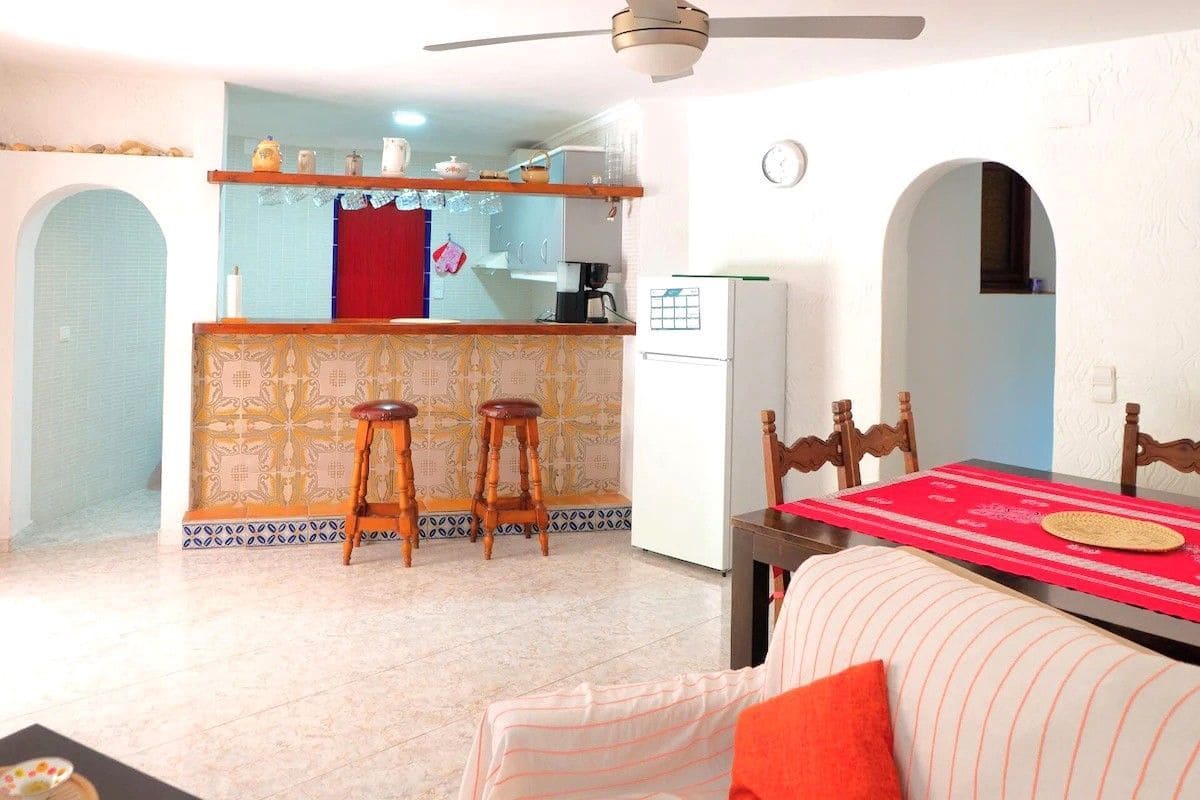 5 bedroom Villa for rent in Benissa with pool garage - € 3,000 (Ref: 10101543)