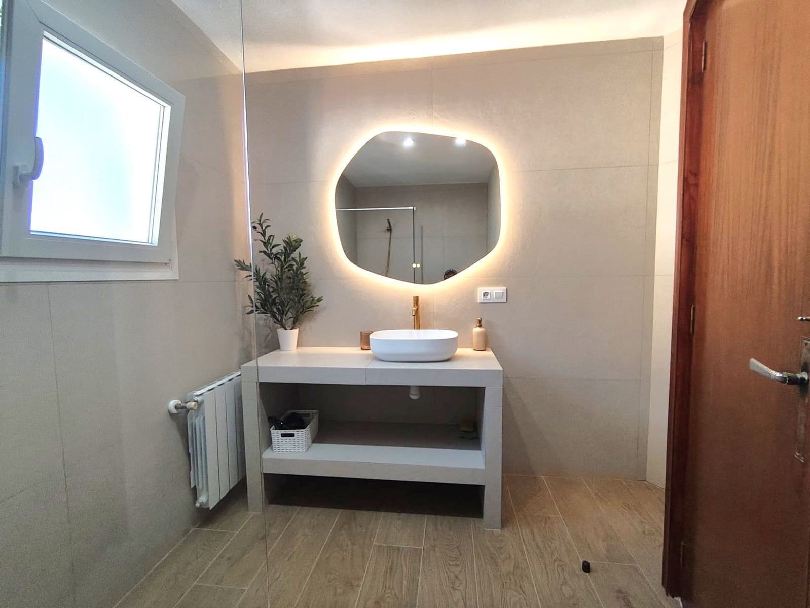 5 bedroom Villa for rent in Benissa with pool garage - € 3,000 (Ref: 10101543)