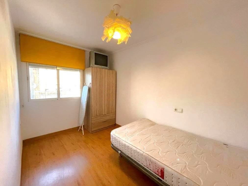 2 makuuhuone Asunto myytävänä paikassa Alicante kaupunki - 159 000 € (Ref: 10141653)