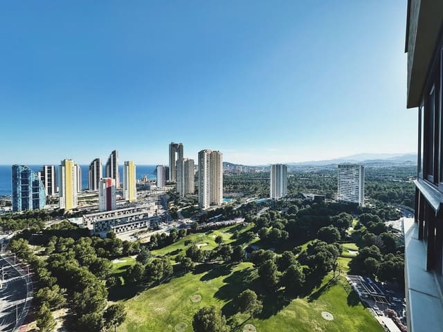 2 Zimmer Apartment zu verkaufen in Benidorm mit Pool Garage - 375.000 € (Ref: 10166075)