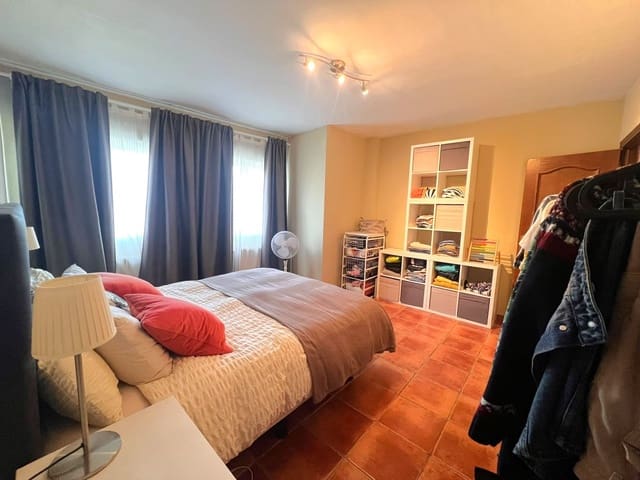 3 soverom Leilighet til salgs i Benissa med garasje - € 220 000 (Ref: 10173157)