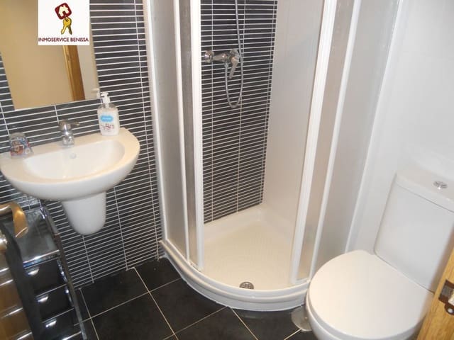 2 slaapkamer Flat te huur in Benissa met garage - € 650 (Ref: 10173158)