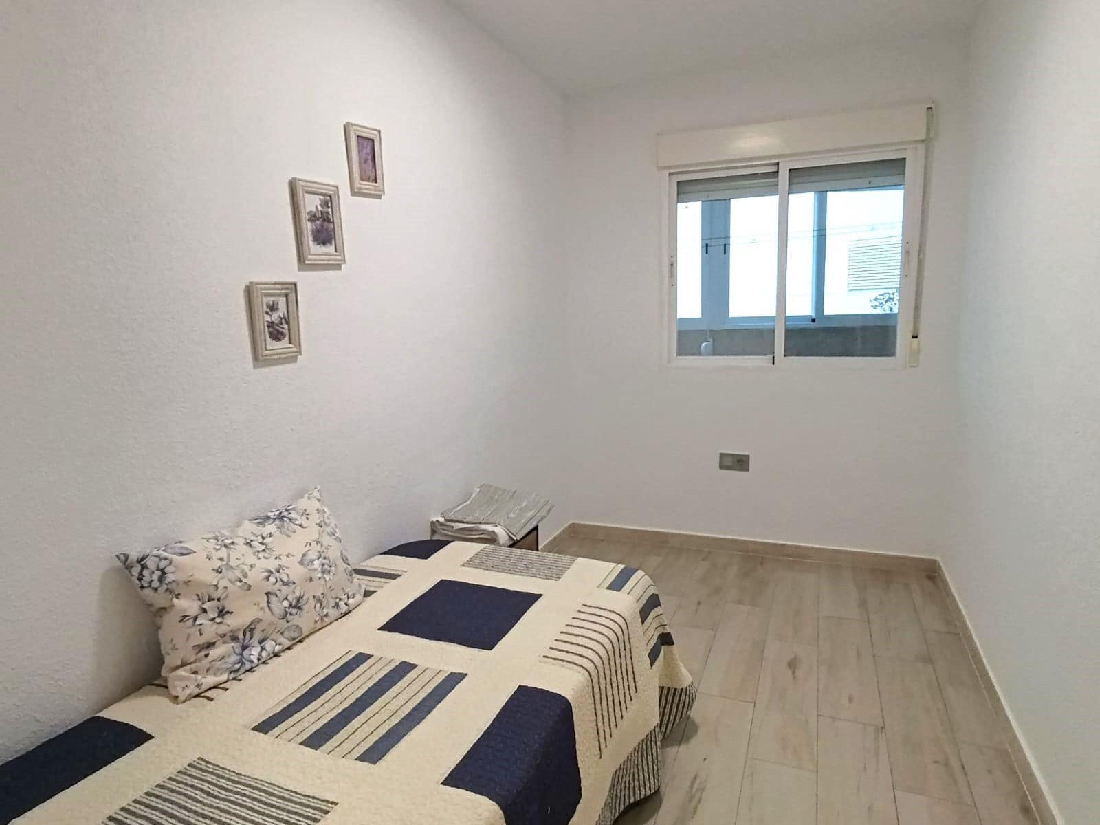 3 soverom Leilighet til leie i Calpe / Calp med svømmebasseng - € 1 200 (Ref: 10176341)
