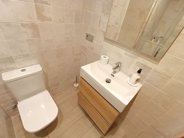 3 soverom Leilighet til leie i Calpe / Calp - € 1 200 (Ref: 10176341)