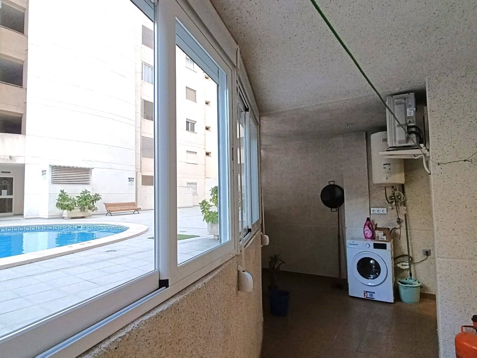 3 soverom Leilighet til leie i Calpe / Calp med svømmebasseng - € 1 200 (Ref: 10176341)