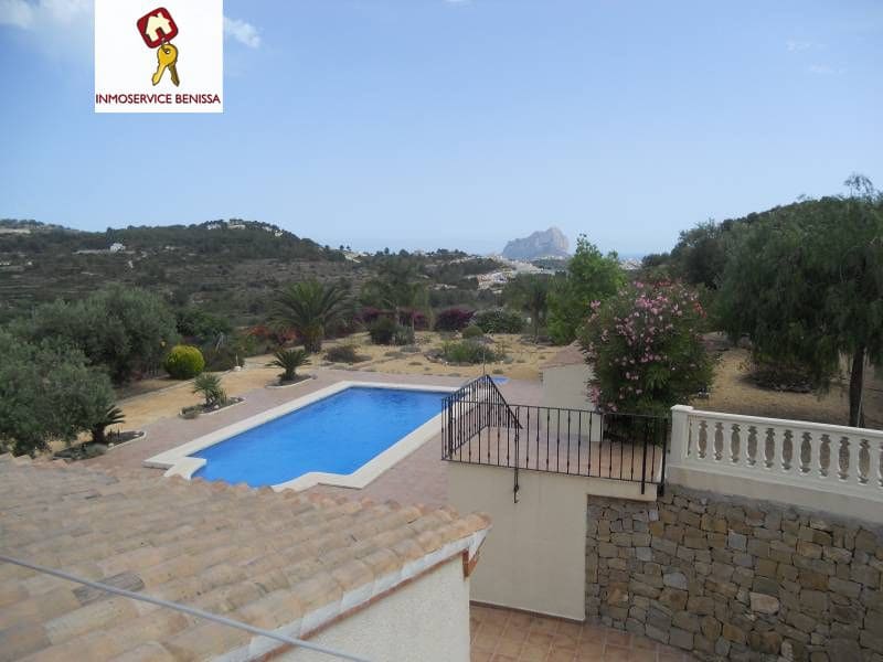 8 Zimmer Villa zu verkaufen in Moraira mit Pool Garage - 2.000.000 € (Ref: 3108261)