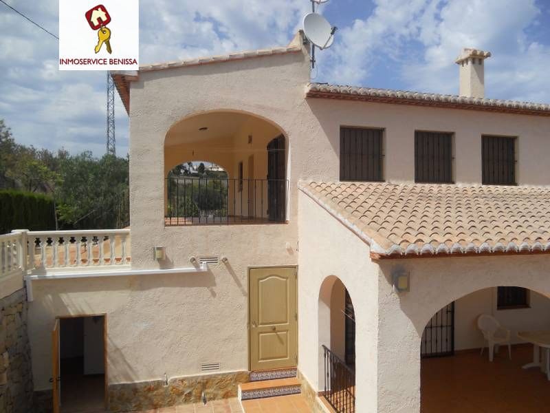 8 Zimmer Villa zu verkaufen in Moraira mit Pool Garage - 2.000.000 € (Ref: 3108261)