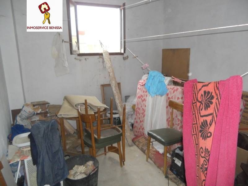 4 soveværelse Byhus til salg i Benissa - € 110.000 (Ref: 3108278)