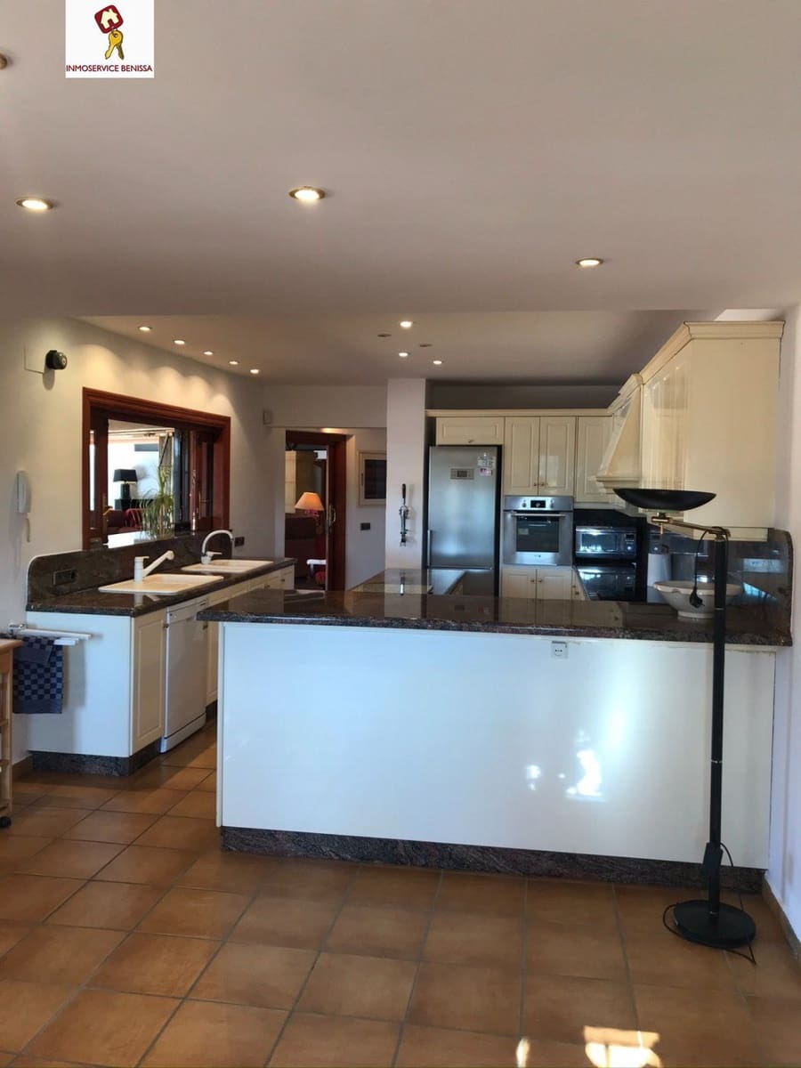 Chalet de 4 habitaciones en Benissa en venta con piscina - 1.295.000 € (Ref: 6290971)